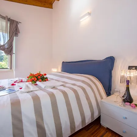 Sleeps 6 Pool Air Con * Bellagio
